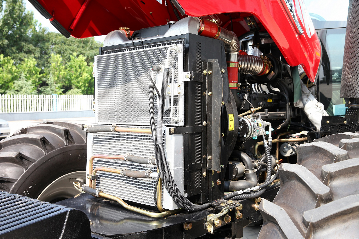 Трактор OPTITECH ALTAIR TG 1854 180 л.с.