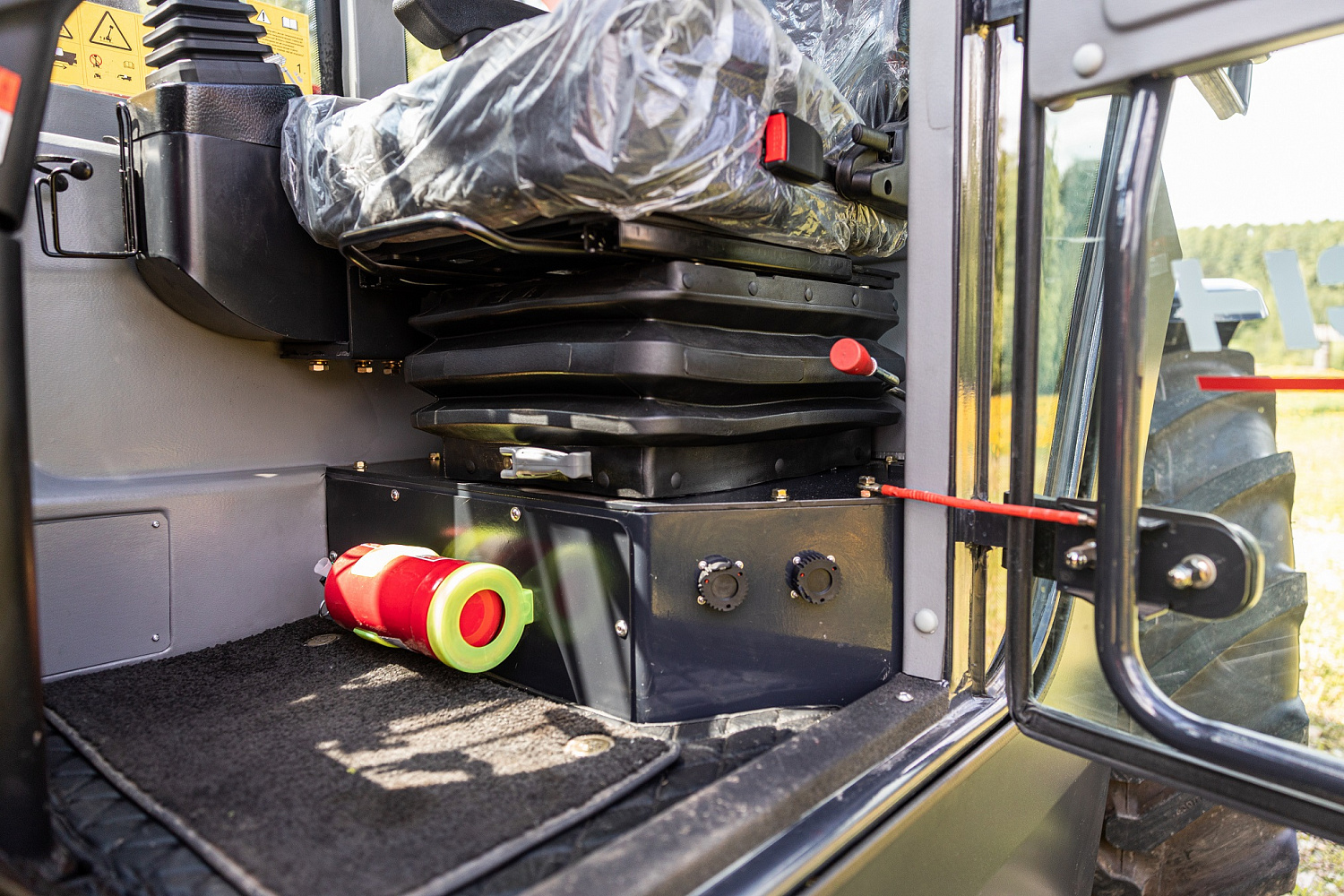 Погрузчик OPTITECH TH 738S