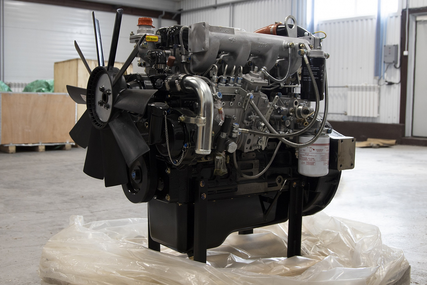 Двигатель YUCHAI YCD4J22T-115