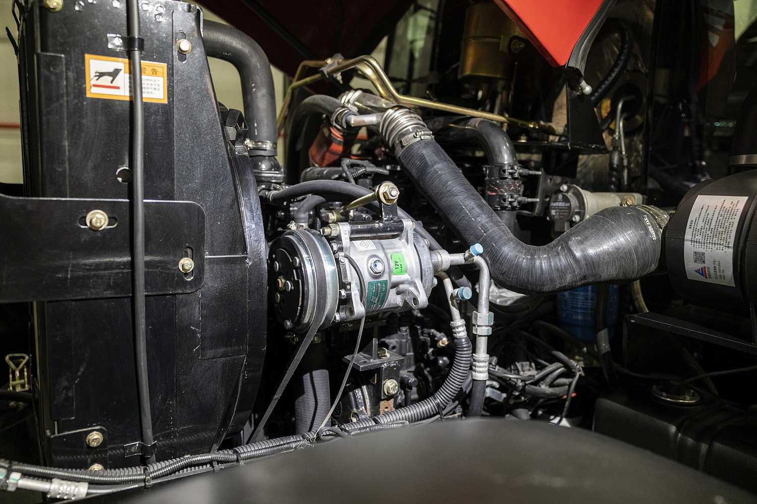 Трактор OPTITECH ATLAS TD 904 90 л.с.