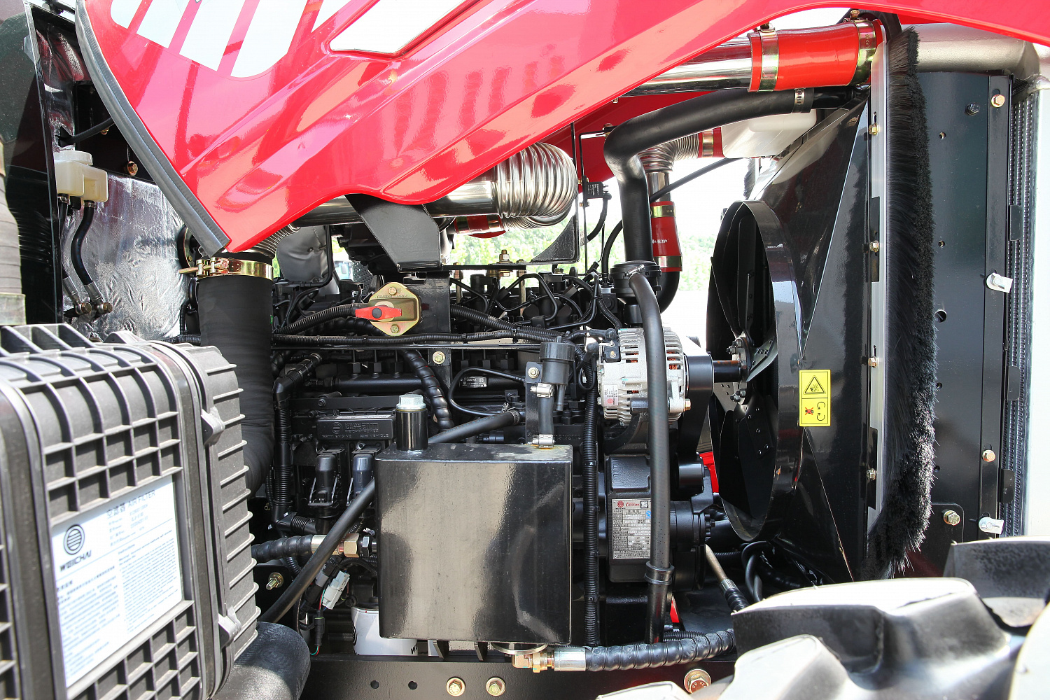 Трактор OPTITECH ALCOR TC 1304 130 л.с.