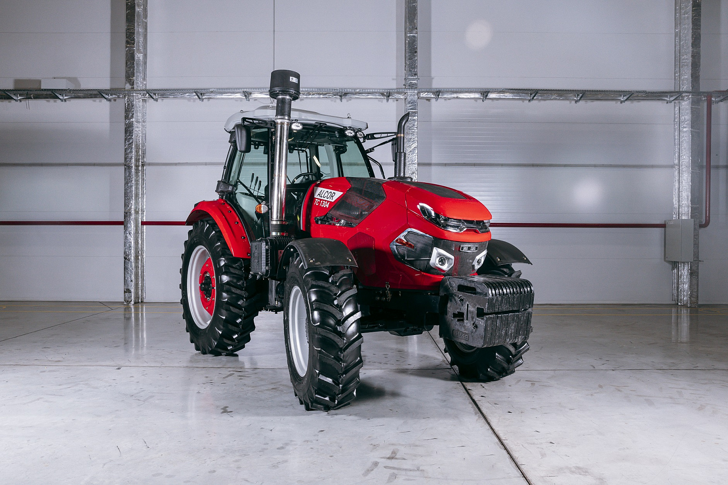 Трактор OPTITECH ALCOR TC 1304 130 л.с.