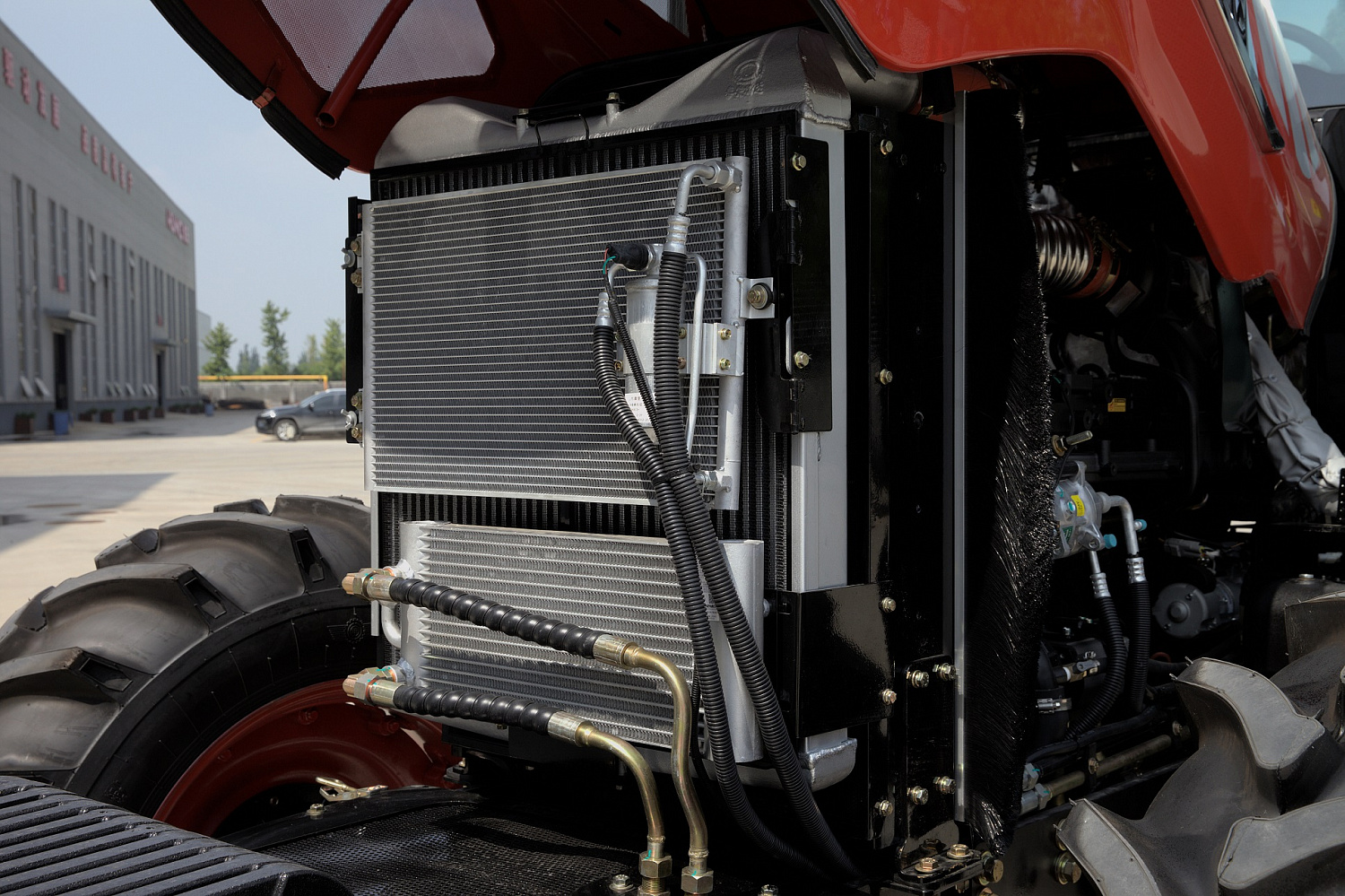 Трактор OPTITECH ALCOR TC 1304 130 л.с.