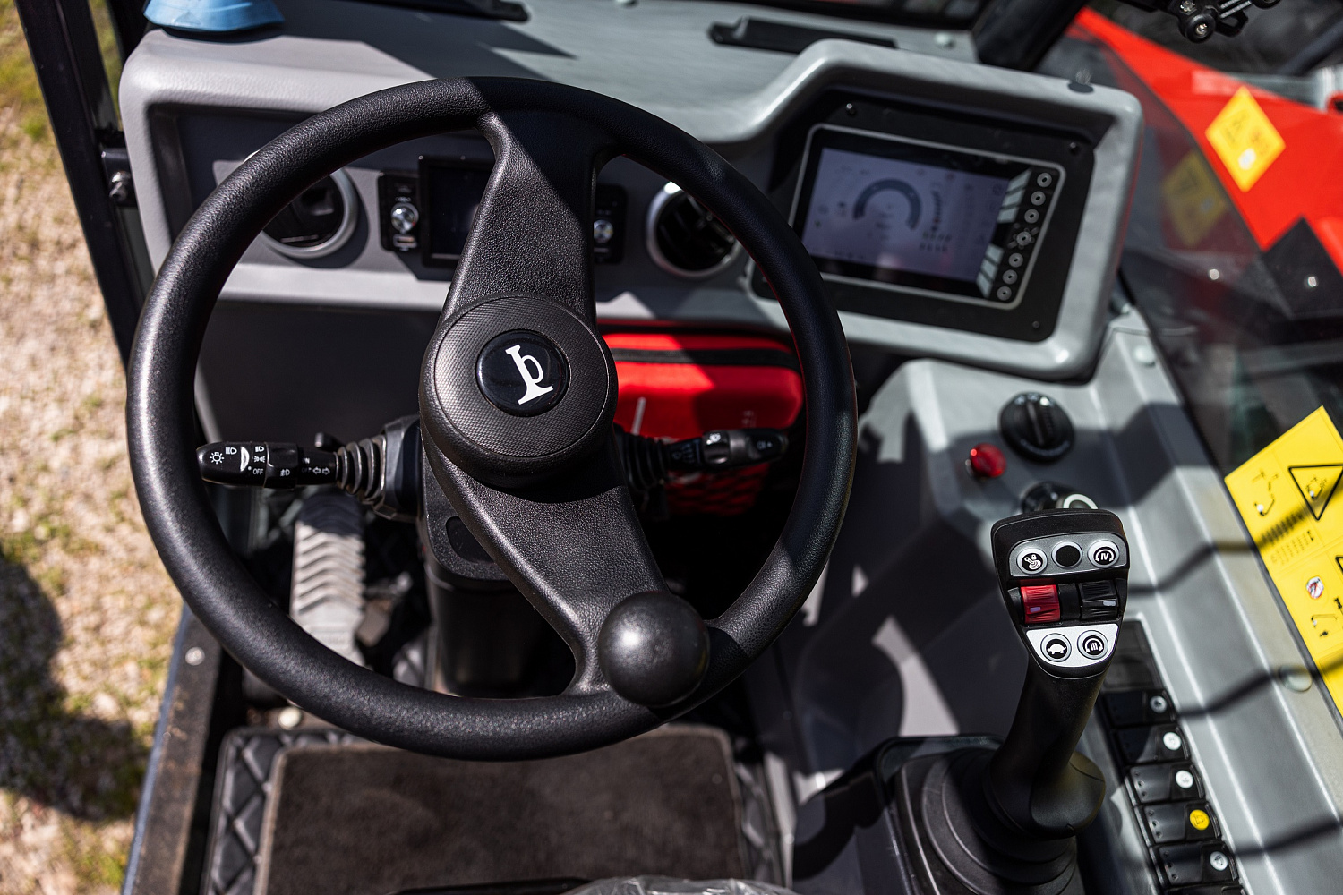 Погрузчик OPTITECH TH 738H