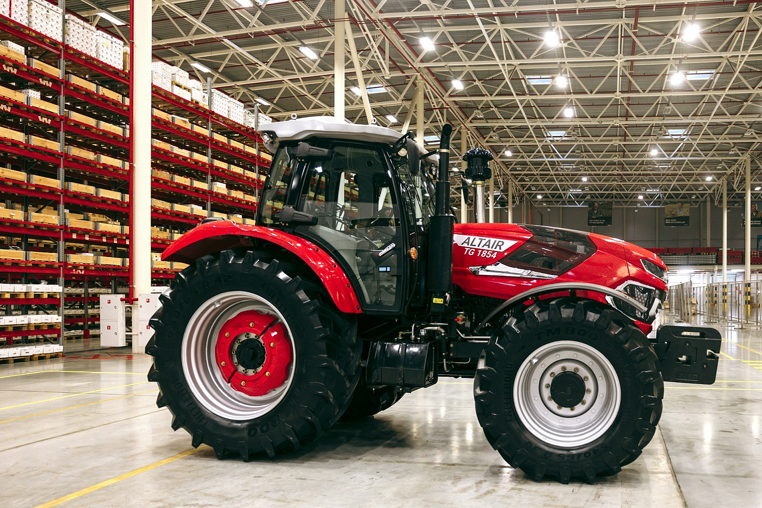 Трактор OPTITECH ALTAIR TG 1854 180 л.с.