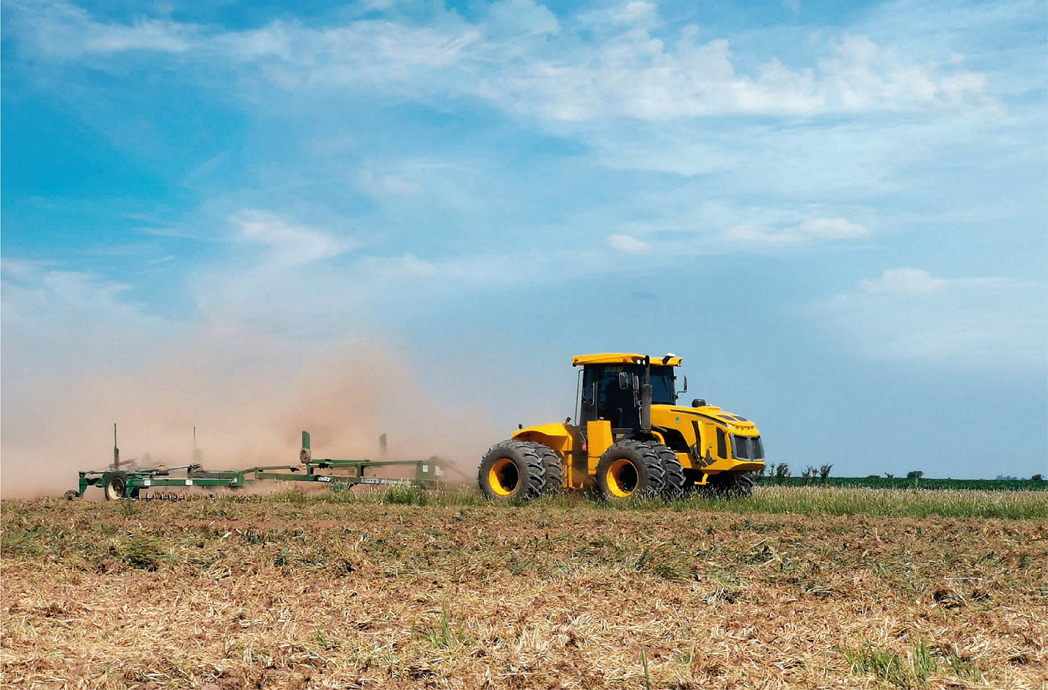 Трактор OPTITECH PAUNY NOVO 260 л.с.