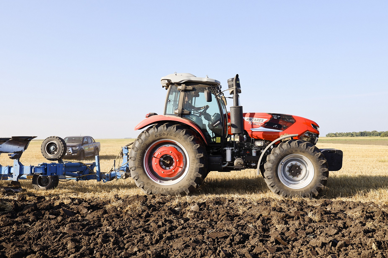 Трактор OPTITECH ANTARES TS 2604 260 л.с.